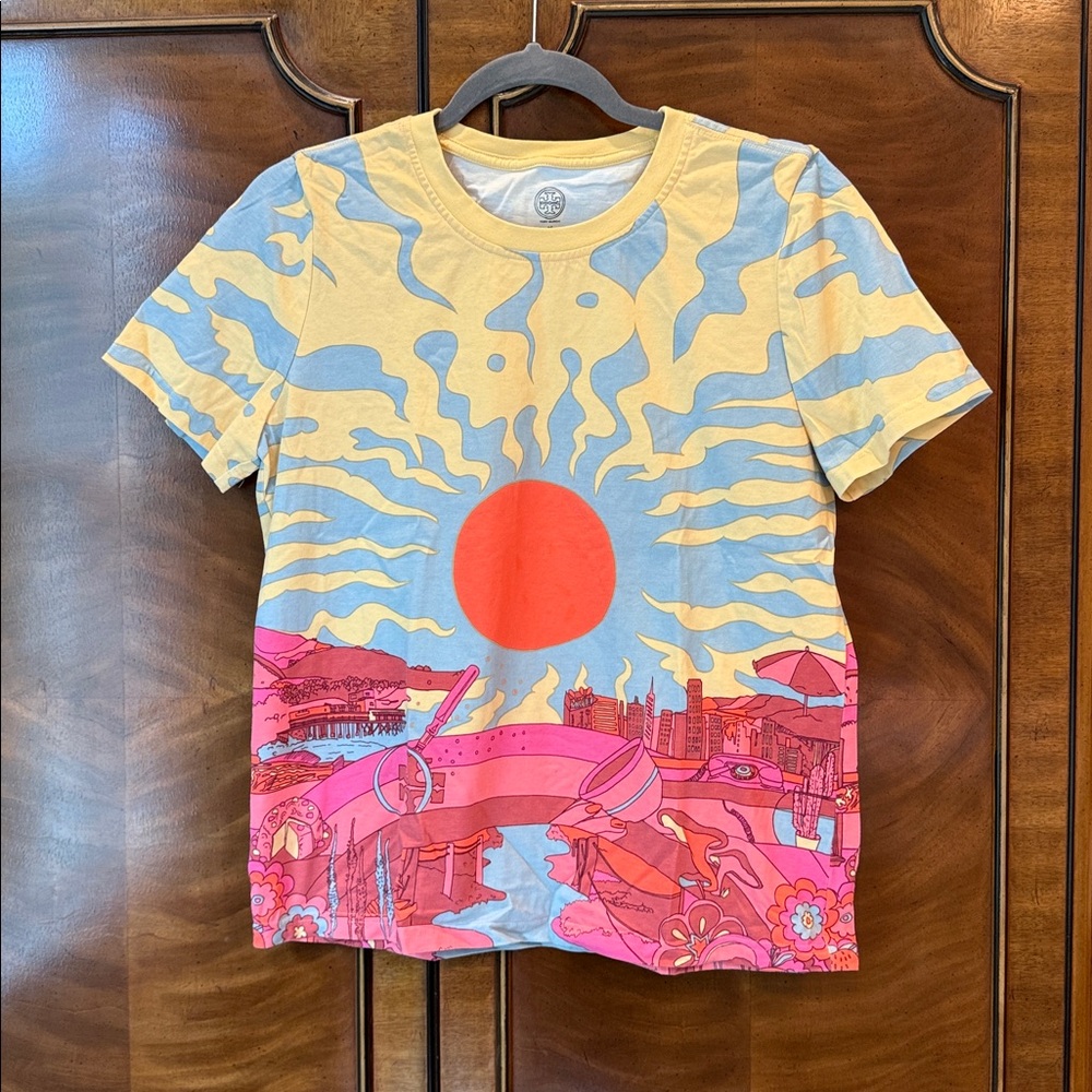 Tory Burch Graphic Tee Shirt Size M Vibrant Yellow Pinks Sunset